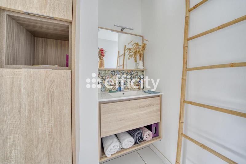 Pavillon - 128 m² - 5 pièces