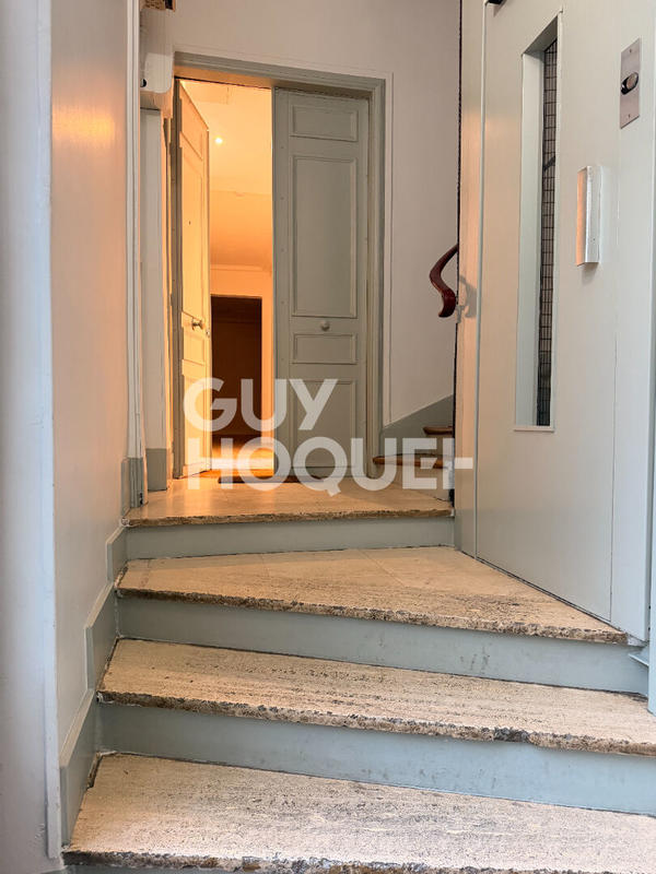 Local d'activité / Entrepôt - 48 m² - 2 pièces