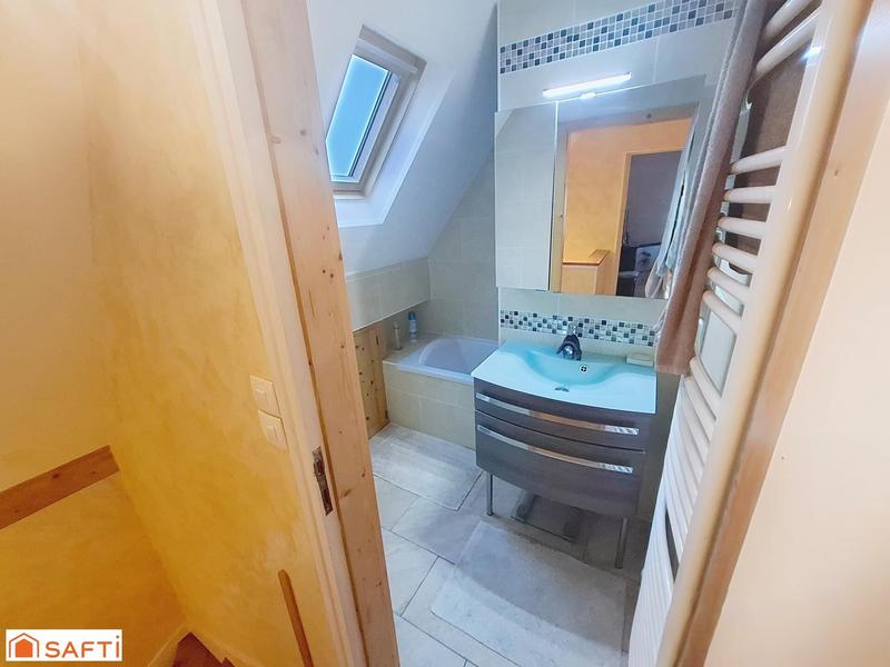 Maison - 80 m² - 4 pièces