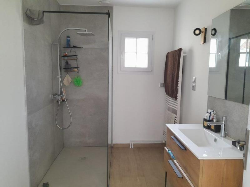 Maison - 172 m² - 9 pièces