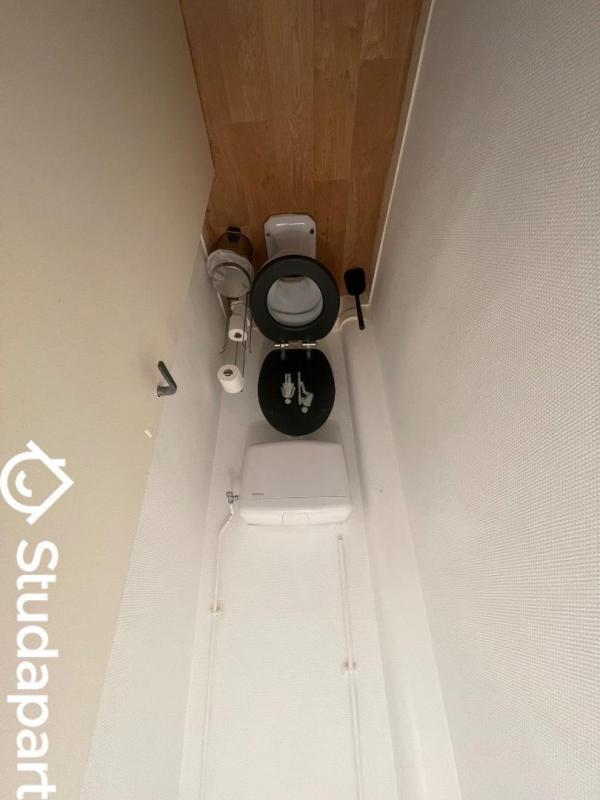 Chambre - 9 m² - 1 pièce