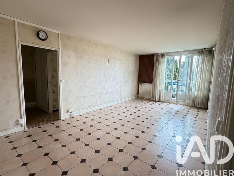 Appartement - 80 m² - 4 pièces
