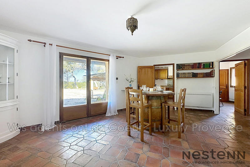 Villa - 158 m² - 6 pièces