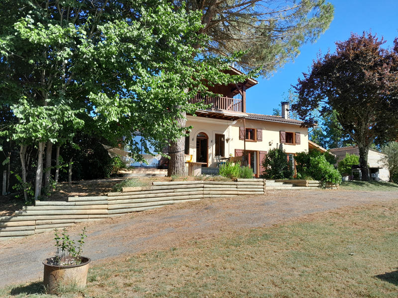 Maison - 155 m² - 4 pièces