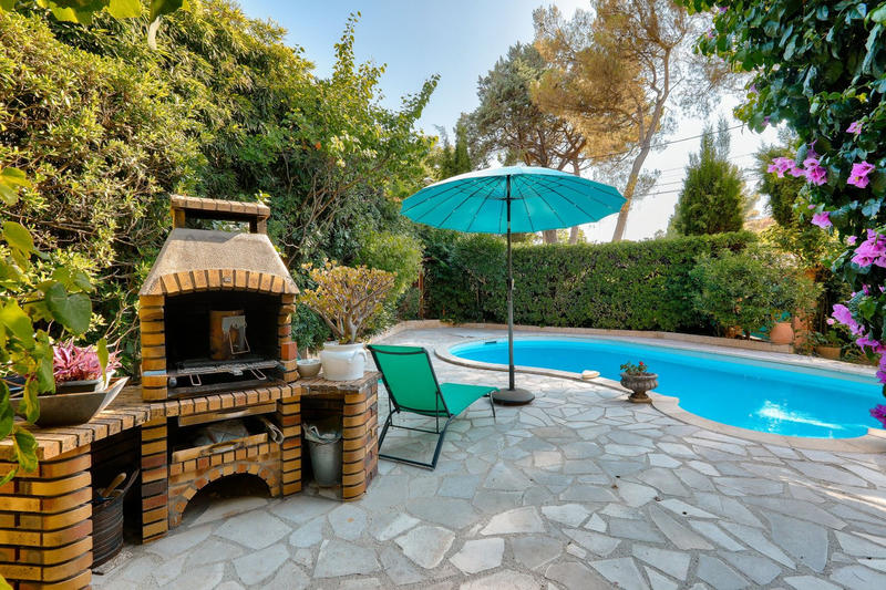 Maison - 88 m² - 3 pièces