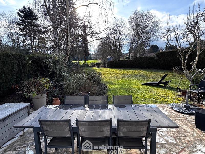 Maison - 162 m² - 6 pièces