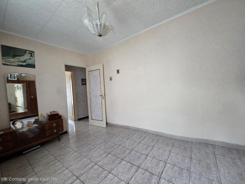 Appartement - 80 m² - 4 pièces