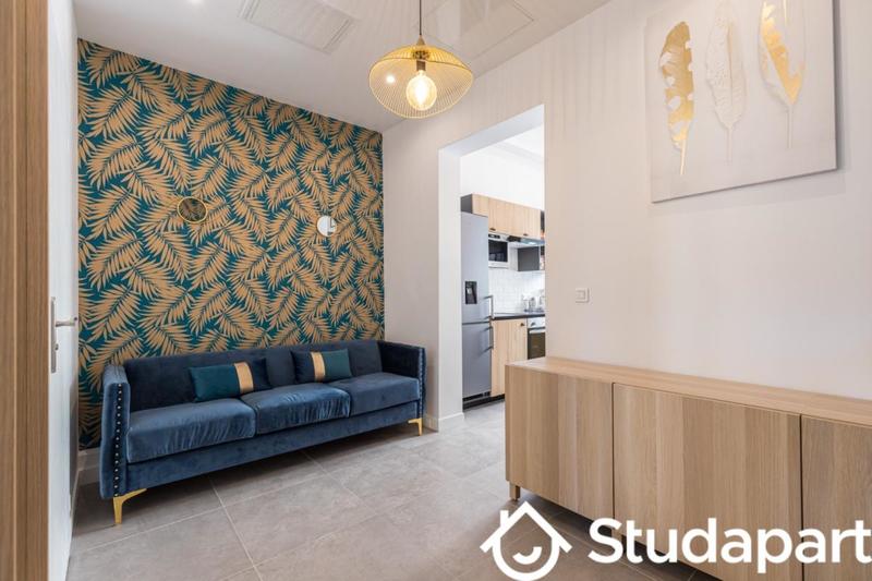 Chambre - 12 m² - 1 pièce