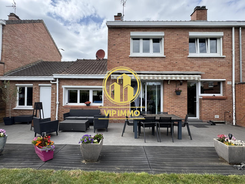 Maison - 125 m² - 6 pièces