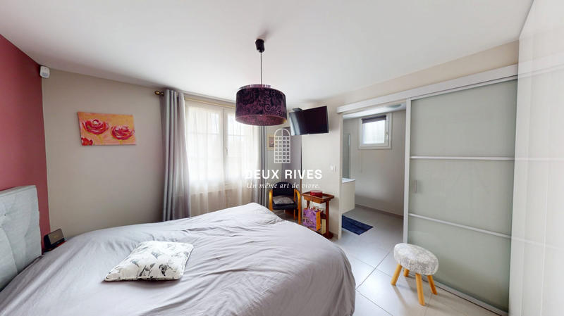 Maison ancienne - 207 m² - 7 pièces