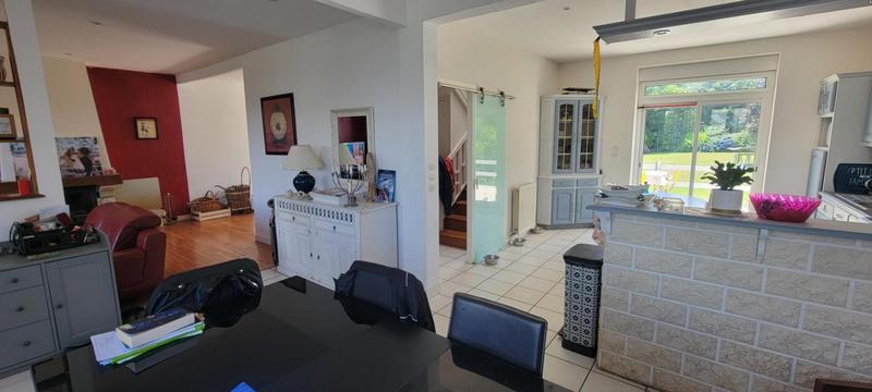 Maison - 180 m² - 4 pièces