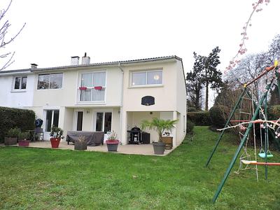 Maison - 113 m² - 6 pièces