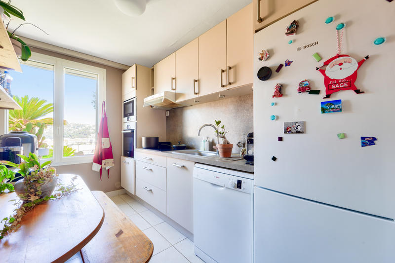 Maison - 170 m² - 7 pièces