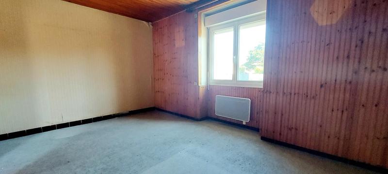 Maison - 93 m² - 5 pièces