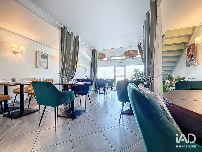 Local commercial - 128 m²