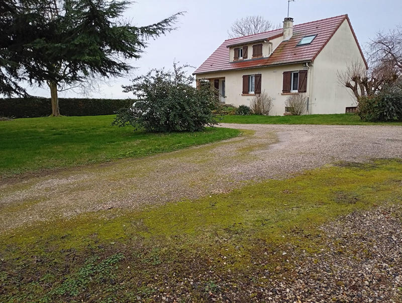 Maison - 143 m² - 5 pièces