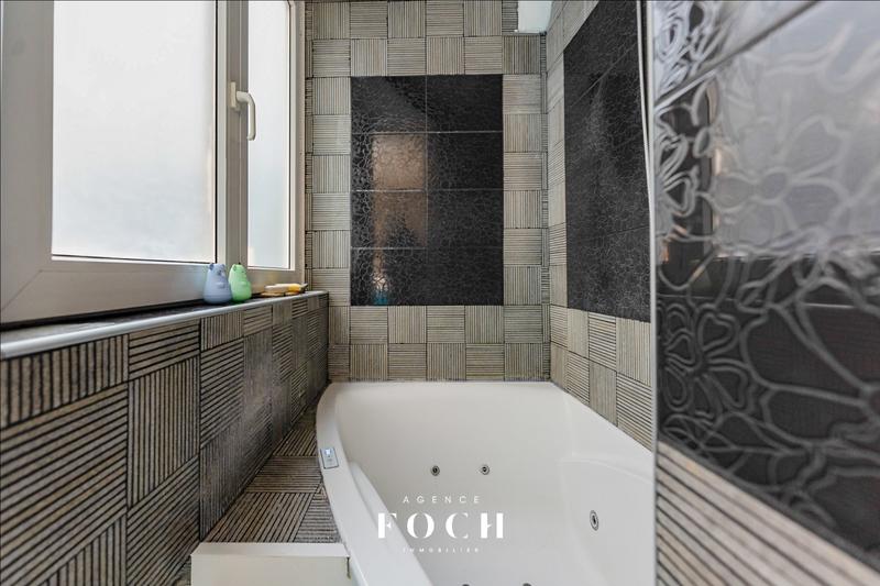 Appartement - 129 m² - 5 pièces