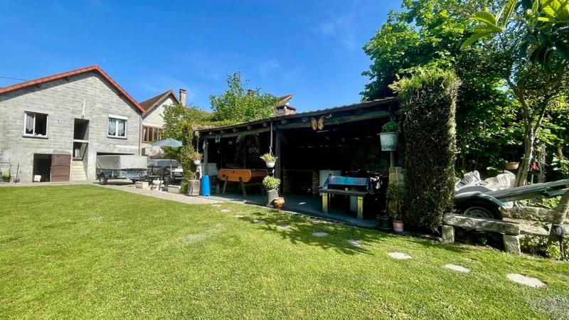 Maison - 130 m² - 4 pièces