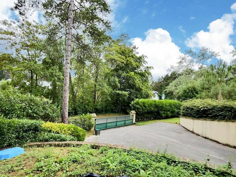 Villa - 250 m² - 10 pièces