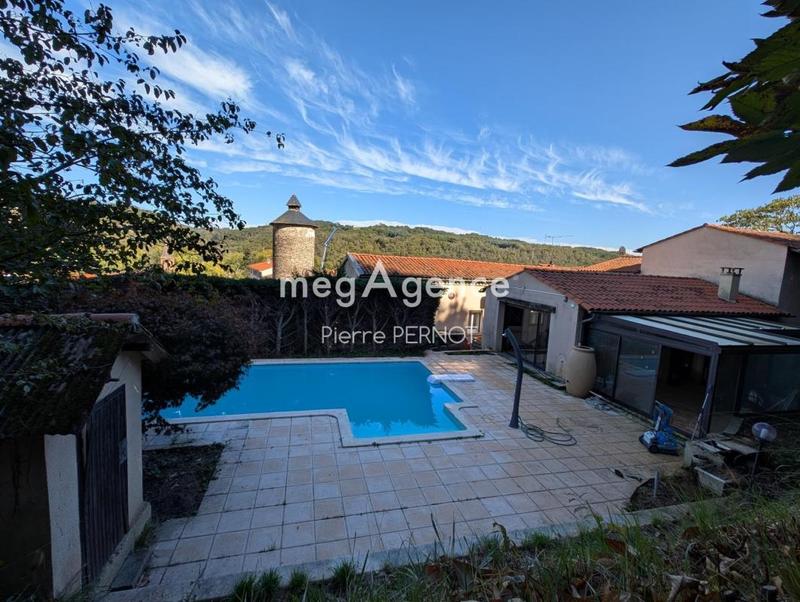 Maison ancienne - 247 m² - 7 pièces