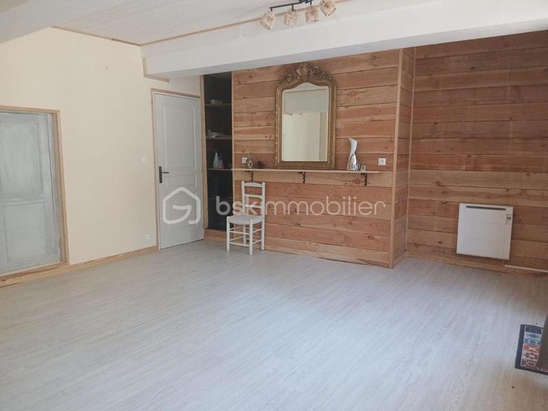 Maison de village - 150 m² - 7 pièces