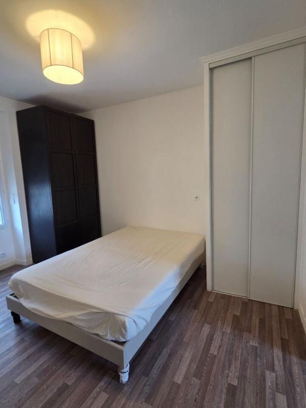 Studio - 24 m² - 1 pièce
