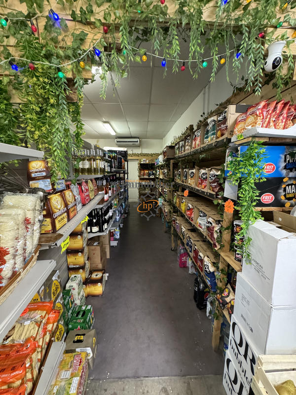 Fonds de commerce - Magasins - 140 m²