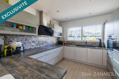 Maison - 127 m² - 4 pièces