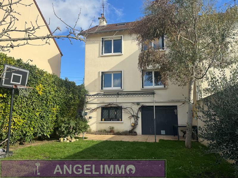 Maison - 123 m² - 6 pièces