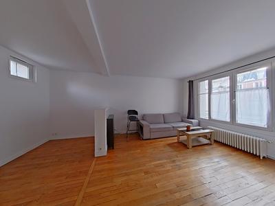 Studio - 36 m² - 1 pièce