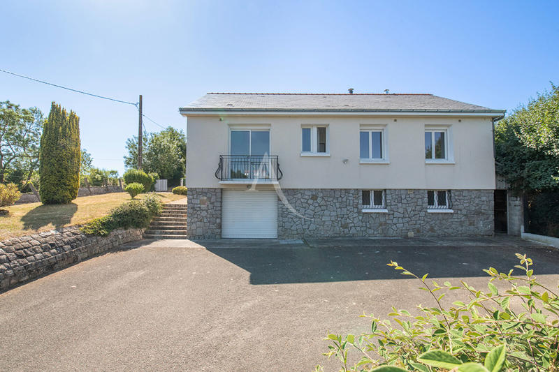 Maison - 122 m² - 6 pièces