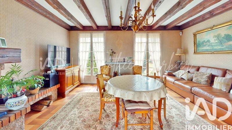 Maison - 96 m² - 6 pièces