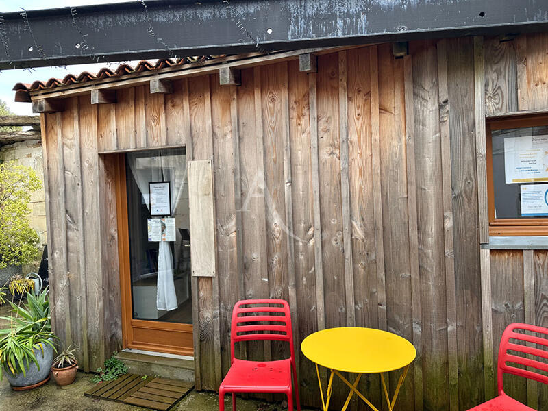 Immeuble - 8 pièces