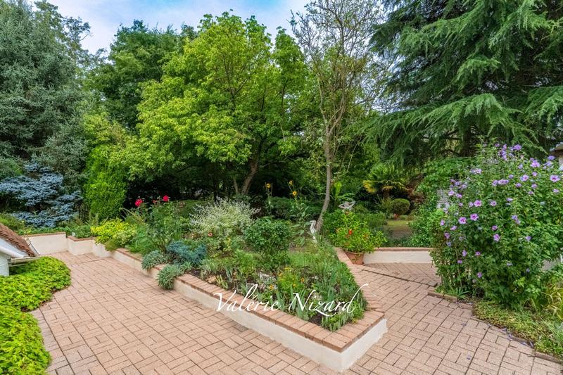 Maison d'architecte - 205 m² - 7 pièces