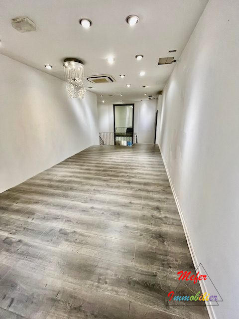 Local commercial - 130 m²