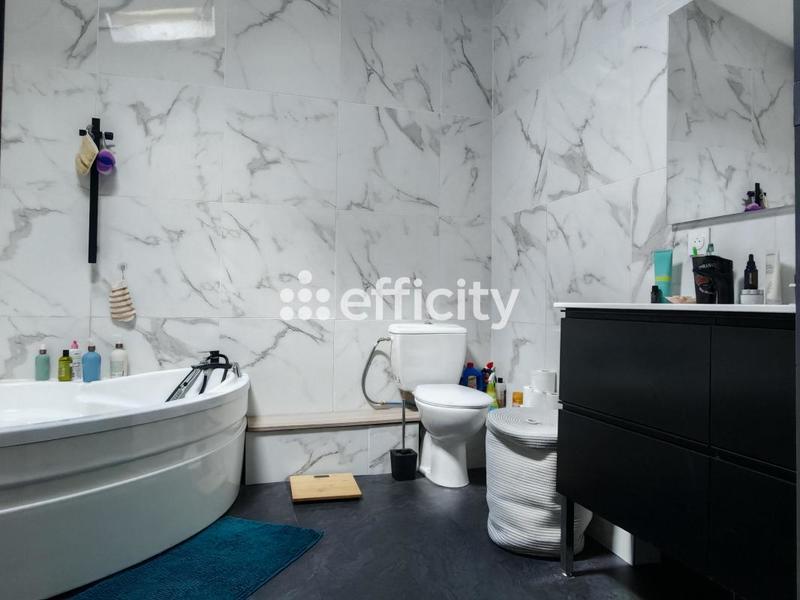 Maison - 73 m² - 3 pièces