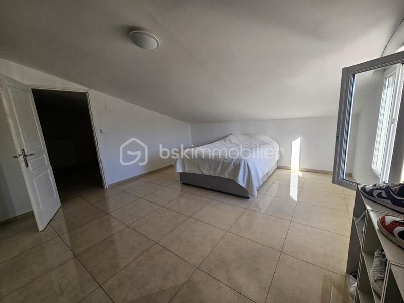 Villa - 189 m² - 8 pièces