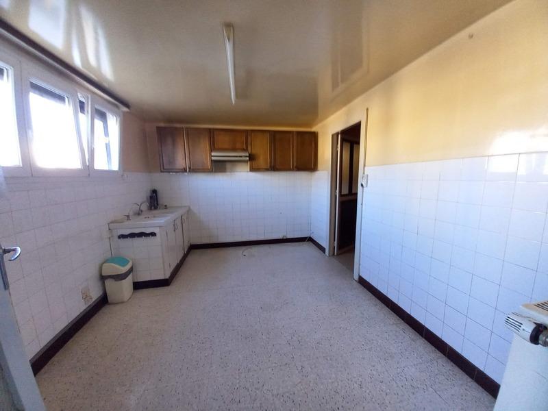 Maison - 98 m² - 5 pièces