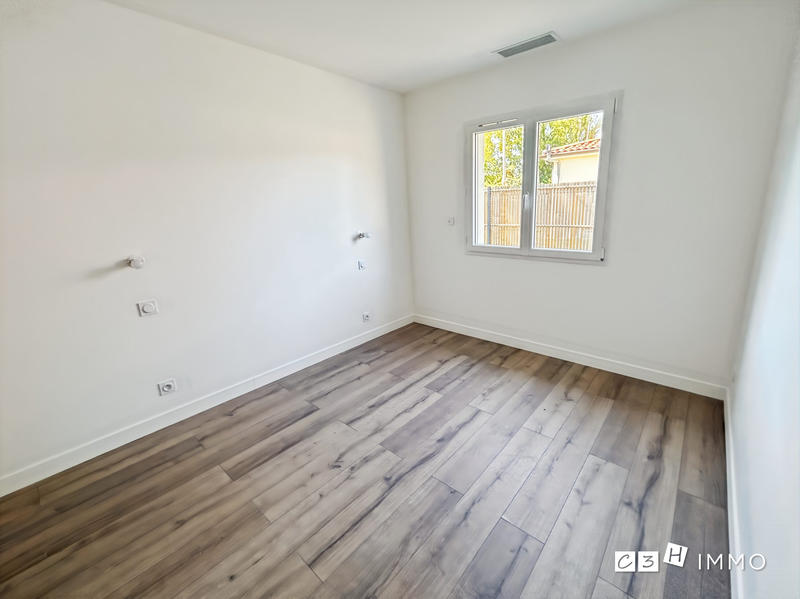 Maison - 110 m² - 4 pièces