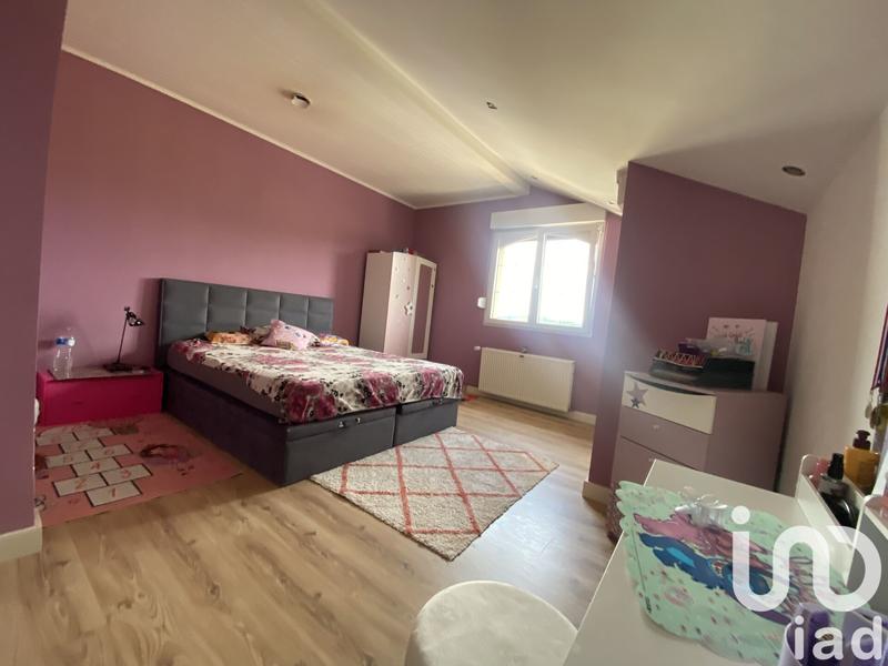 Maison - 430 m² - 8 pièces