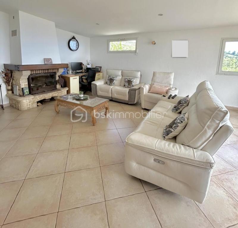 Maison - 131 m² - 7 pièces