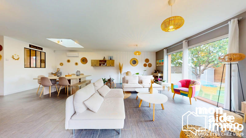 Maison contemporaine - 139 m² - 5 pièces