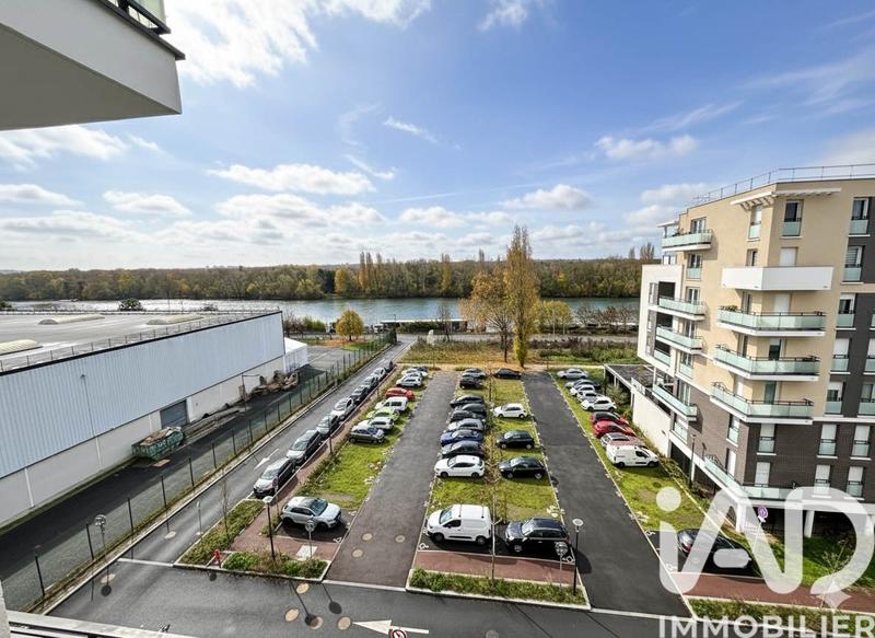 Appartement - 77 m² - 4 pièces