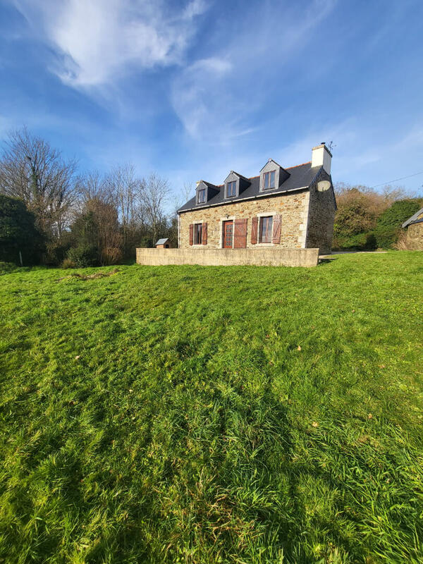 Maison - 77 m² - 3 pièces