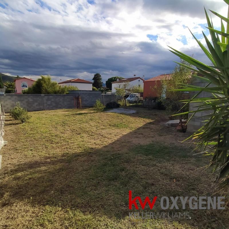 Terrain constructible - 303 m²