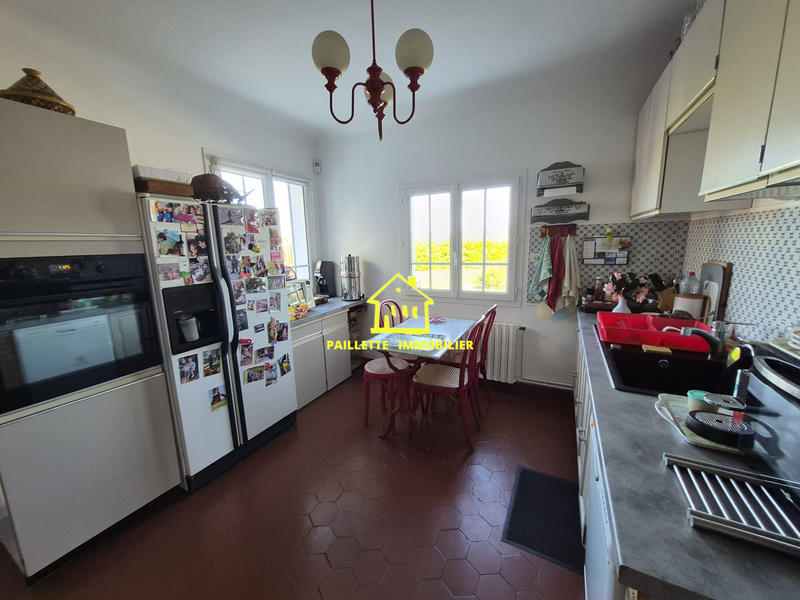 Maison - 262 m² - 7 pièces