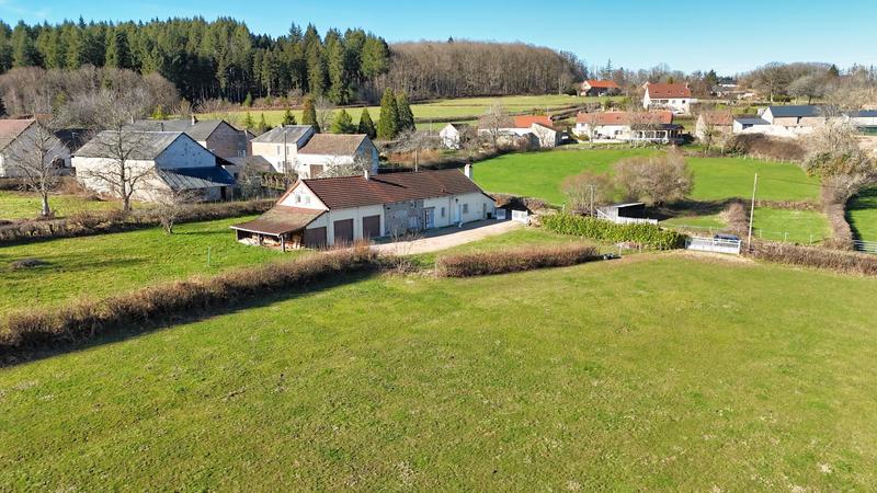 Maison ancienne - 257 m² - 9 pièces