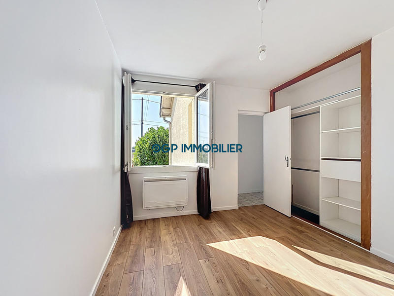 Maison - 93 m² - 5 pièces