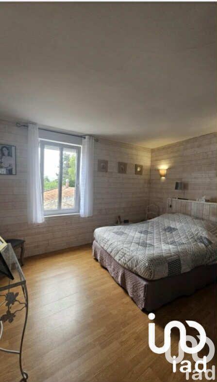 Maison - 163 m² - 7 pièces