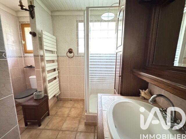 Maison - 269 m² - 13 pièces